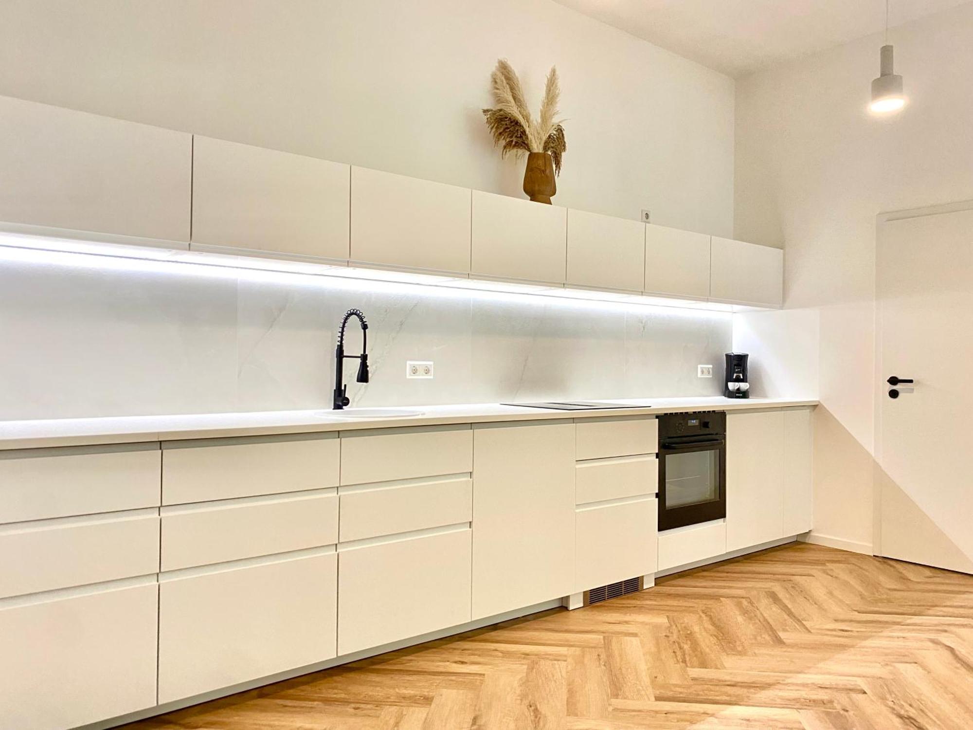Loft Am Lech I Rollstuhlgerecht I Tiefgarage I Kueche I Terrasse Apartment Fussen Exterior photo